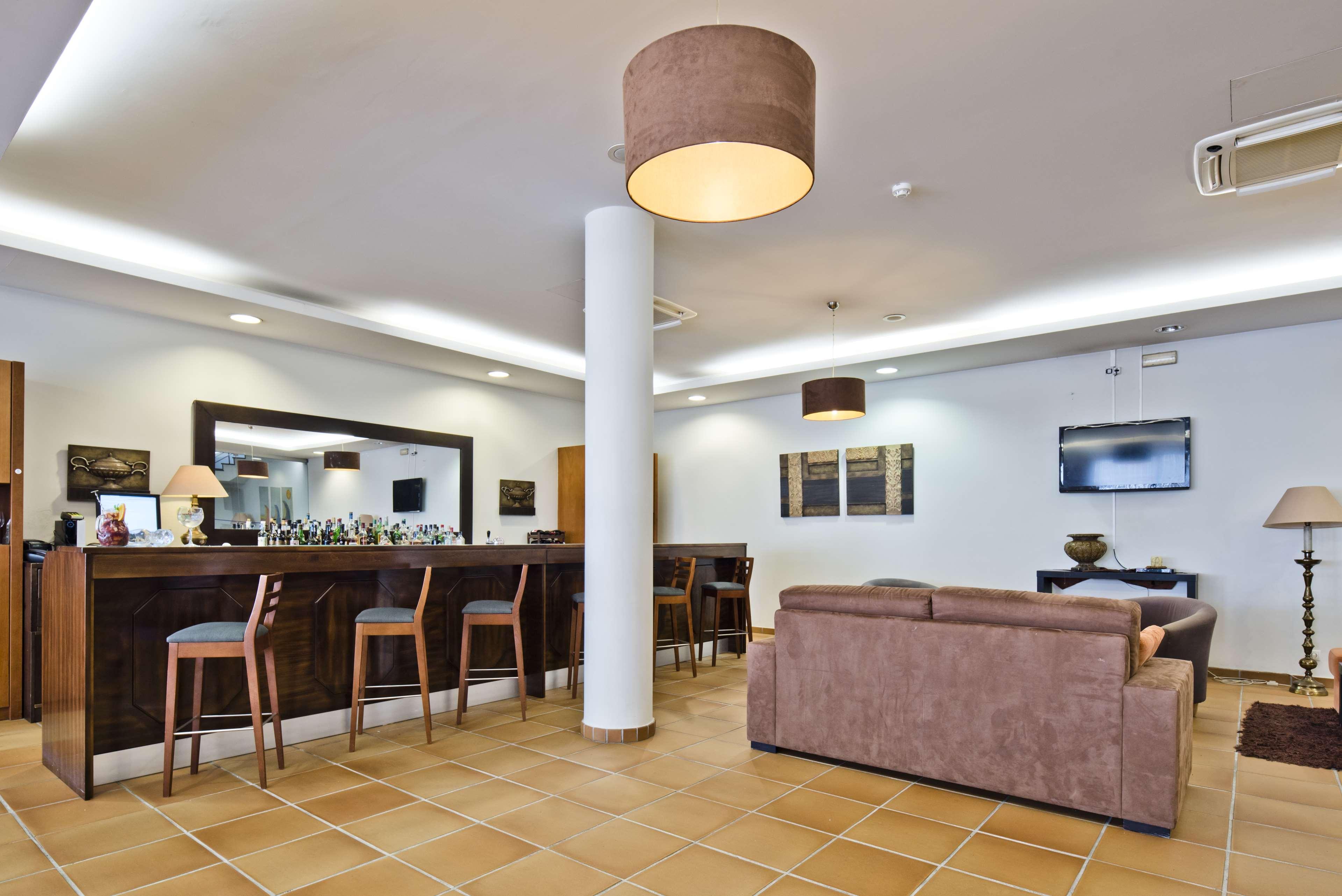 Lam Hotel Эштаррежа Экстерьер фото