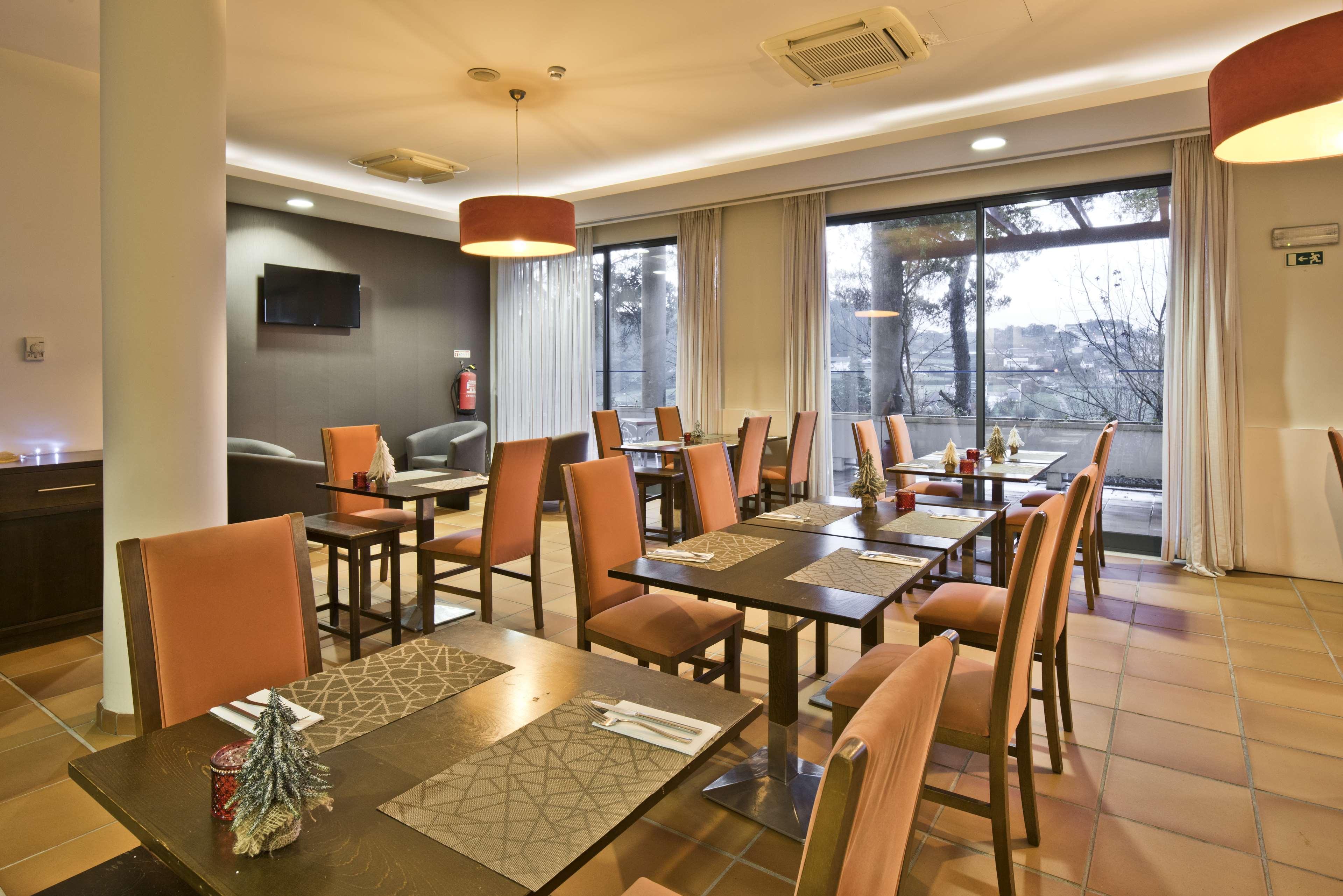 Lam Hotel Эштаррежа Экстерьер фото